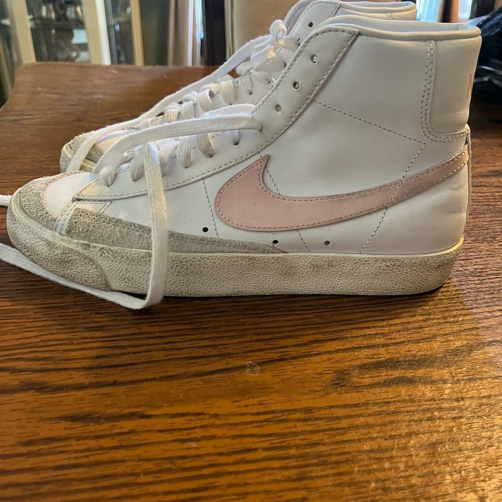 Nike High-Top Blazers in White and Soft Pink